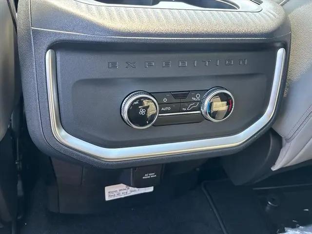 2026 Ford Expedition Max Active MAX