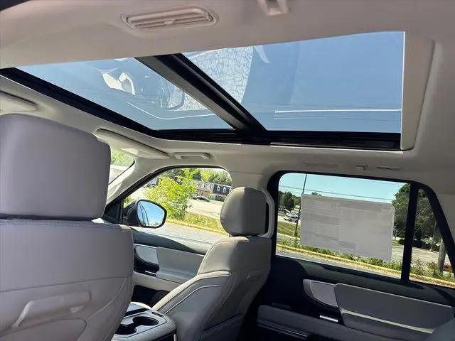2026 Ford Expedition Max Active MAX