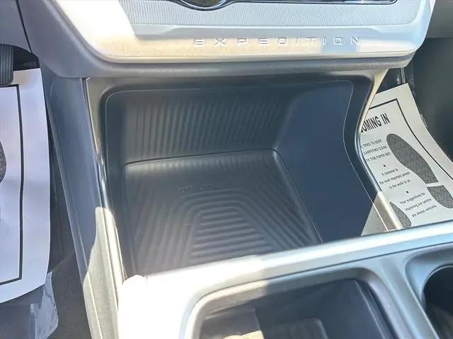 2026 Ford Expedition Max Active MAX