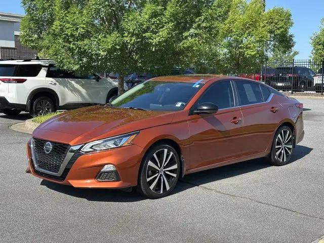 2021 Nissan Altima SR FWD
