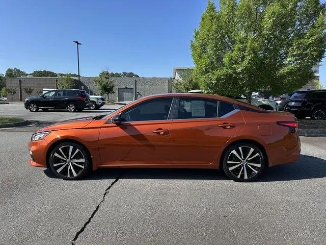 2021 Nissan Altima SR FWD