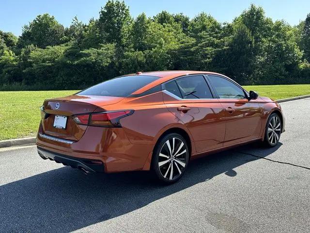 2021 Nissan Altima SR FWD