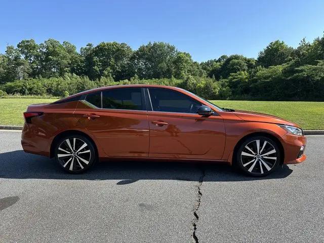 2021 Nissan Altima SR FWD