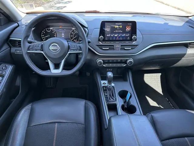 2021 Nissan Altima SR FWD