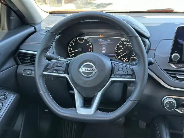2021 Nissan Altima SR FWD