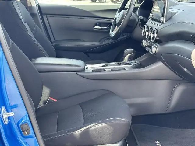 2023 Nissan Sentra SV Xtronic CVT