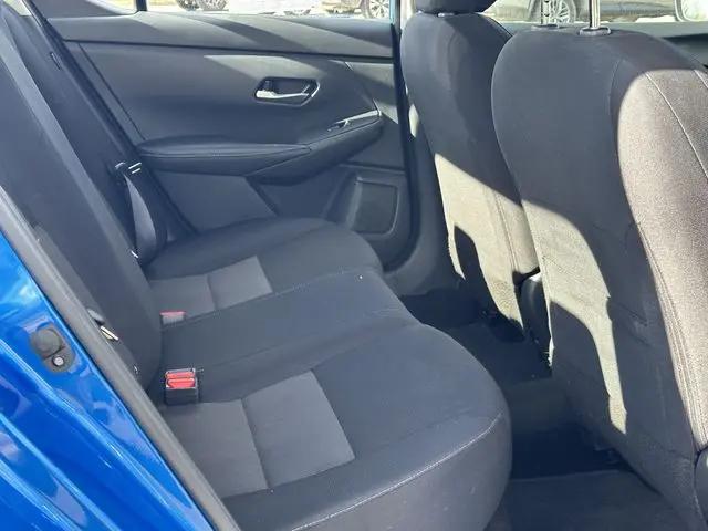 2023 Nissan Sentra SV Xtronic CVT