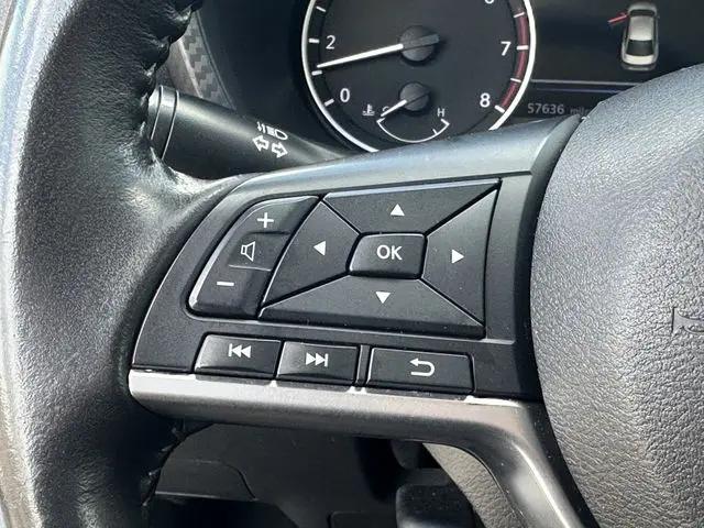 2023 Nissan Sentra SV Xtronic CVT