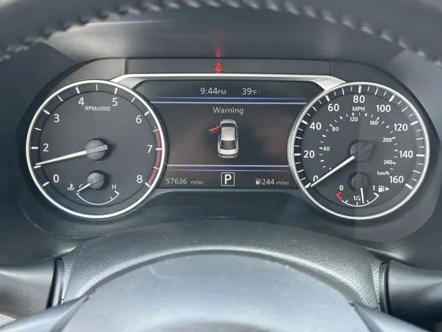 2023 Nissan Sentra SV Xtronic CVT