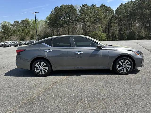 2025 Nissan Altima S FWD