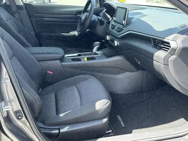 2025 Nissan Altima S FWD