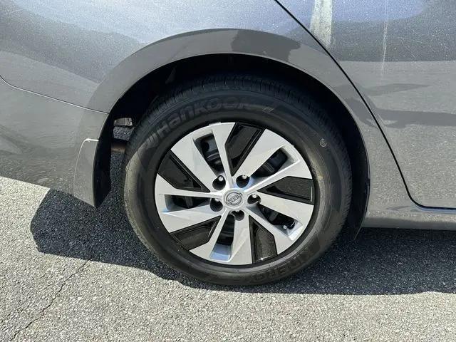 2025 Nissan Altima S FWD