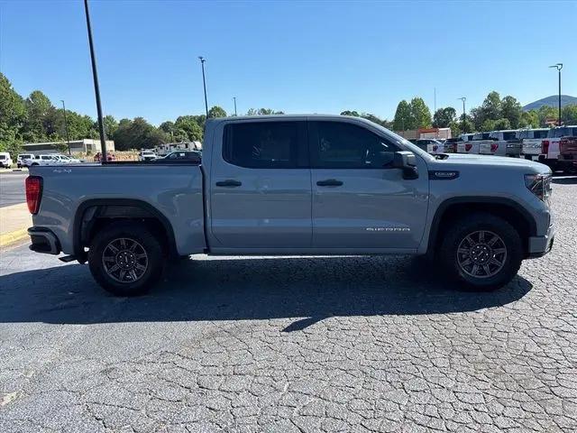 2025 GMC Sierra 1500 4WD Crew Cab Short Box Pro