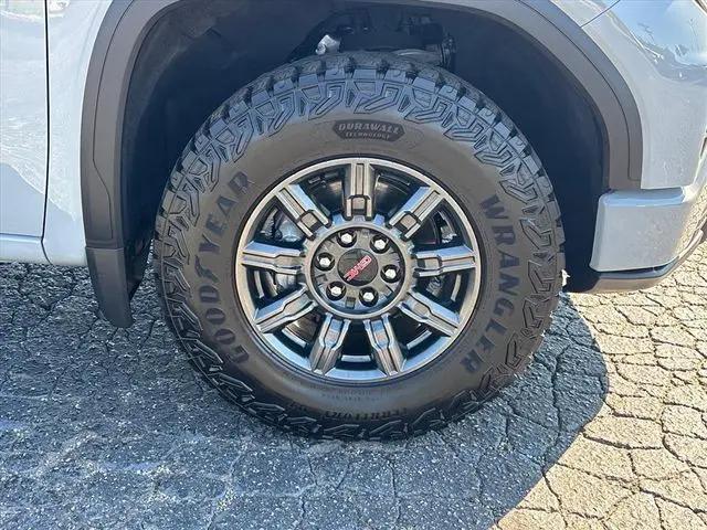 2025 GMC Sierra 1500 4WD Crew Cab Short Box Pro