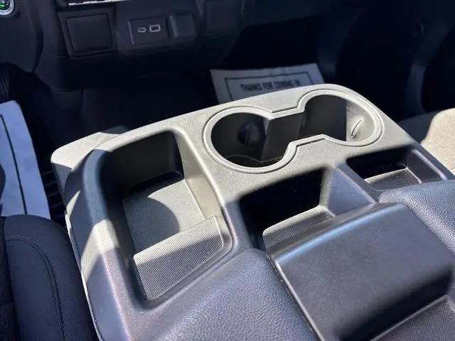 2025 GMC Sierra 1500 4WD Crew Cab Short Box Pro