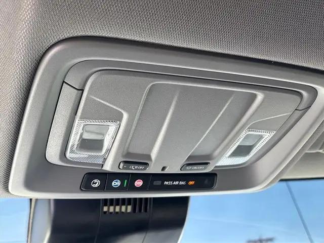 2025 GMC Sierra 1500 4WD Crew Cab Short Box Pro
