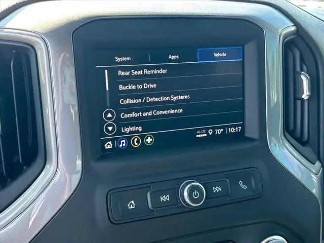 2025 GMC Sierra 1500 4WD Crew Cab Short Box Pro