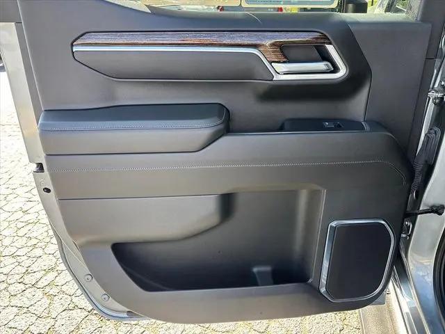 2025 GMC Sierra 1500 Crew Cab, Standard Bed, Elevation, 4WD