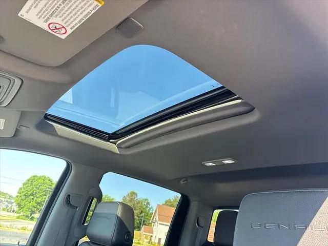2021 GMC Sierra 3500HD Denali