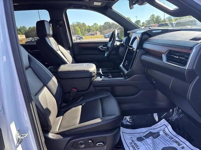 2026 GMC Yukon XL Denali 4WD