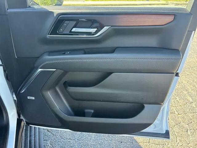 2026 GMC Yukon XL Denali 4WD