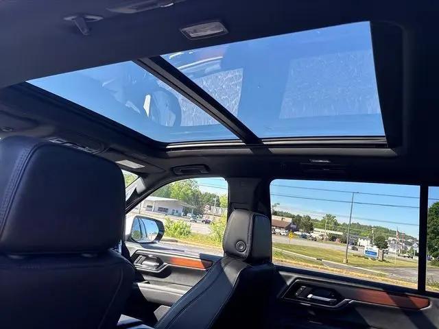 2026 GMC Yukon XL Denali 4WD