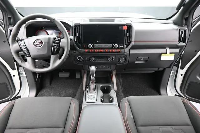 2026 Nissan Frontier Crew Cab PRO-4X 4x4