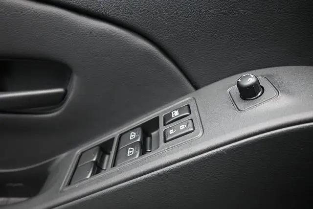 2026 Nissan Frontier Crew Cab SV 4x2