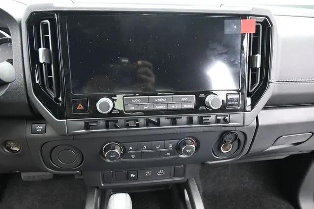 2026 Nissan Frontier Crew Cab SV 4x2