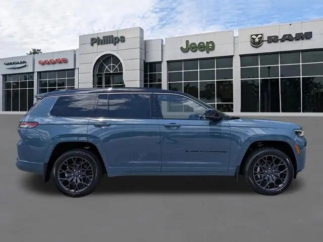 2026 Jeep Grand Cherokee L Summit 4x4