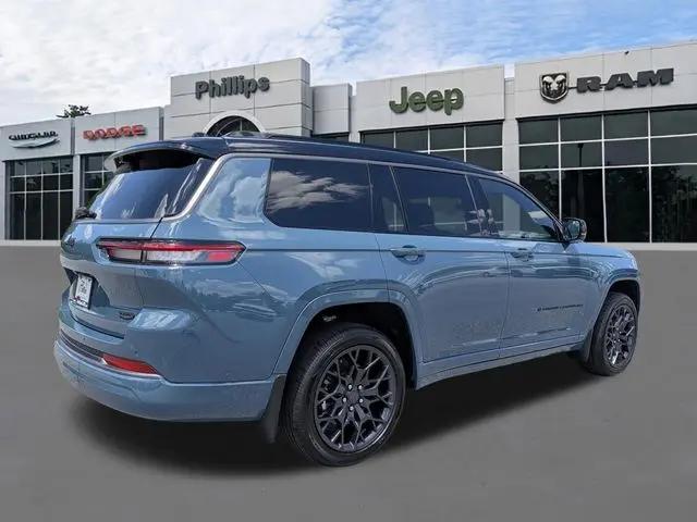 2026 Jeep Grand Cherokee L Summit 4x4