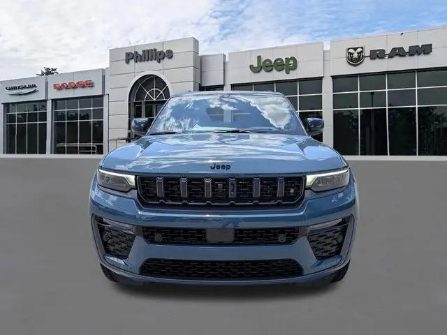 2026 Jeep Grand Cherokee L Summit 4x4