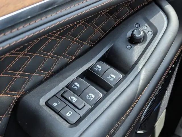 2026 Jeep Grand Cherokee L Summit 4x4