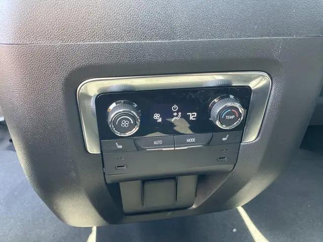 2026 Chevrolet Tahoe 4WD RST
