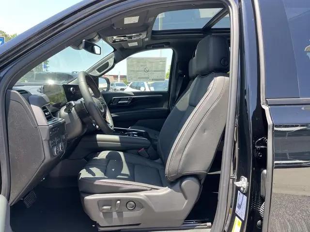 2026 Chevrolet Tahoe 4WD RST