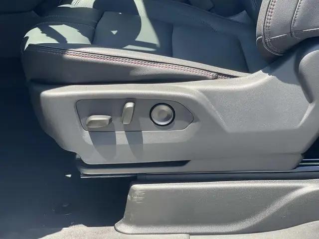 2026 Chevrolet Tahoe 4WD RST