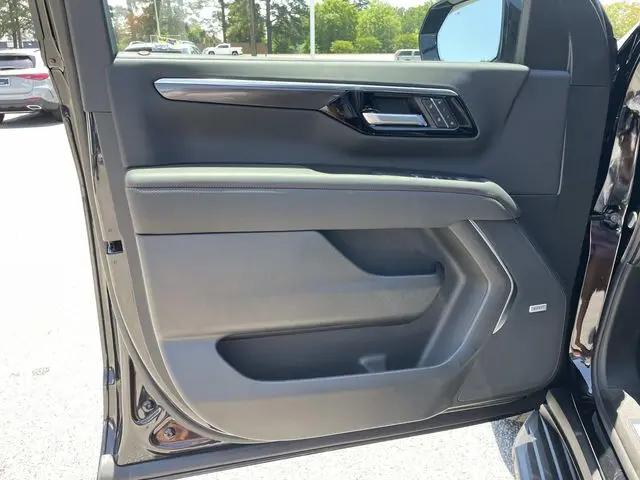 2026 Chevrolet Tahoe 4WD RST