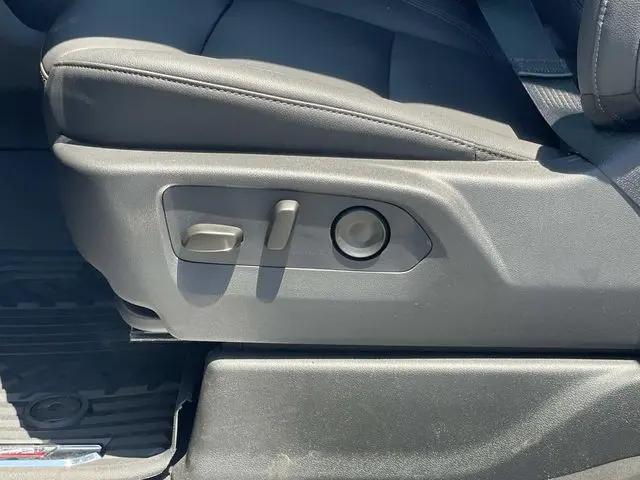 2026 Chevrolet Silverado 1500 4WD Crew Cab Short Bed LT Trail Boss