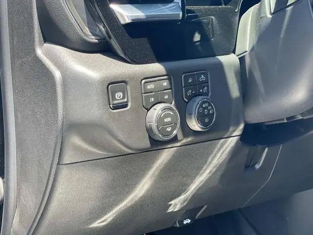 2026 Chevrolet Silverado 1500 4WD Crew Cab Short Bed LT Trail Boss