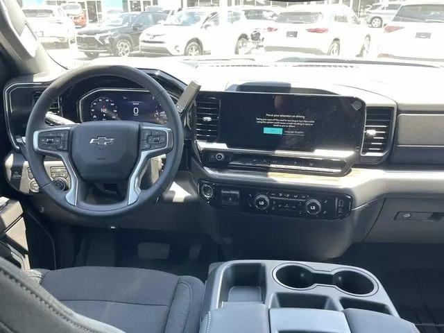 2026 Chevrolet Silverado 1500 4WD Crew Cab Short Bed RST