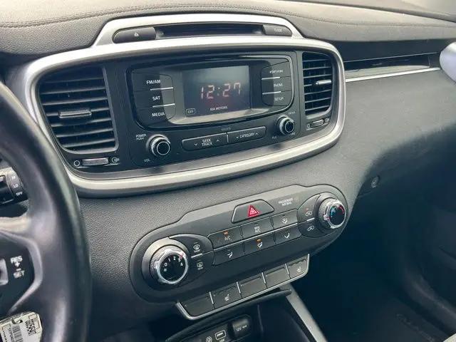 2016 Kia Sorento 2.4L LX