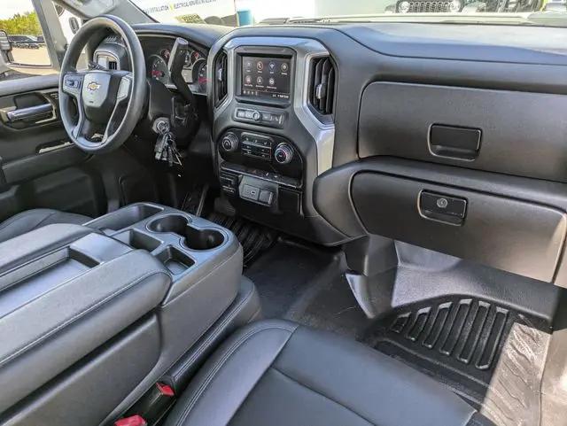 2022 Chevrolet Silverado 2500HD 2WD Regular Cab Long Bed WT
