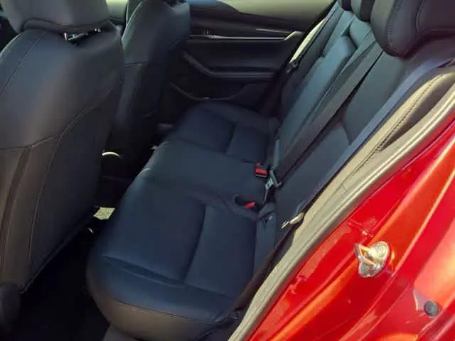 2023 Mazda Mazda3 2.5 S Preferred