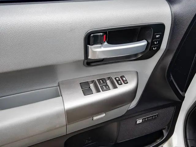 2016 Toyota Sequoia Limited 5.7L V8