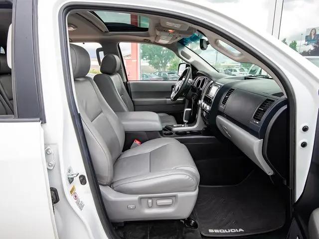 2016 Toyota Sequoia Limited 5.7L V8
