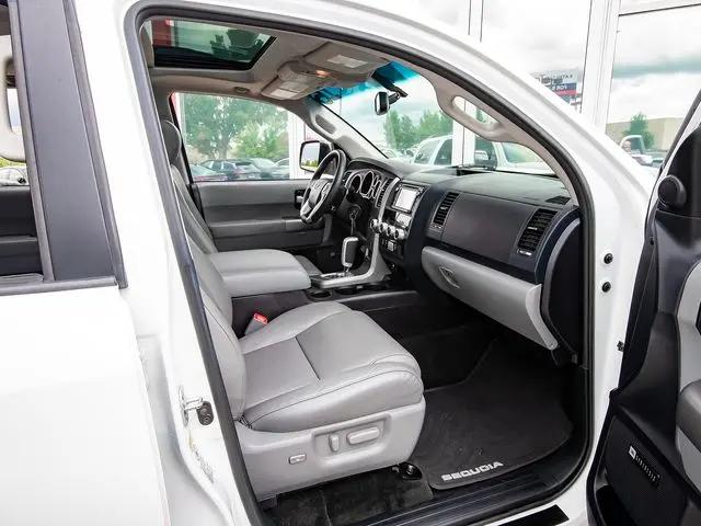 2016 Toyota Sequoia Limited 5.7L V8
