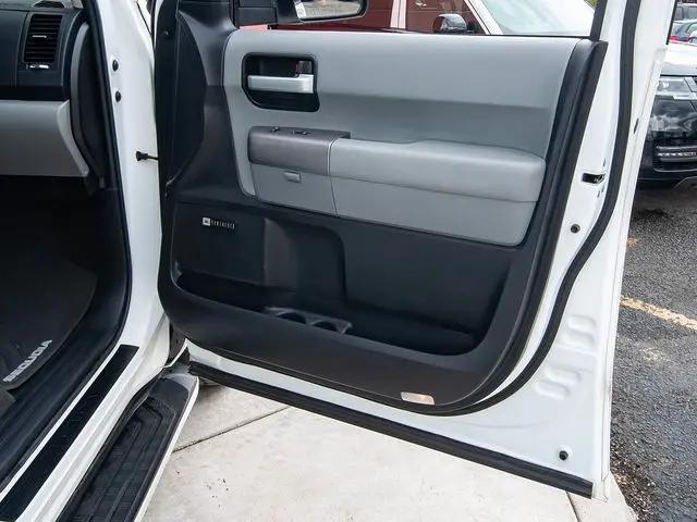 2016 Toyota Sequoia Limited 5.7L V8