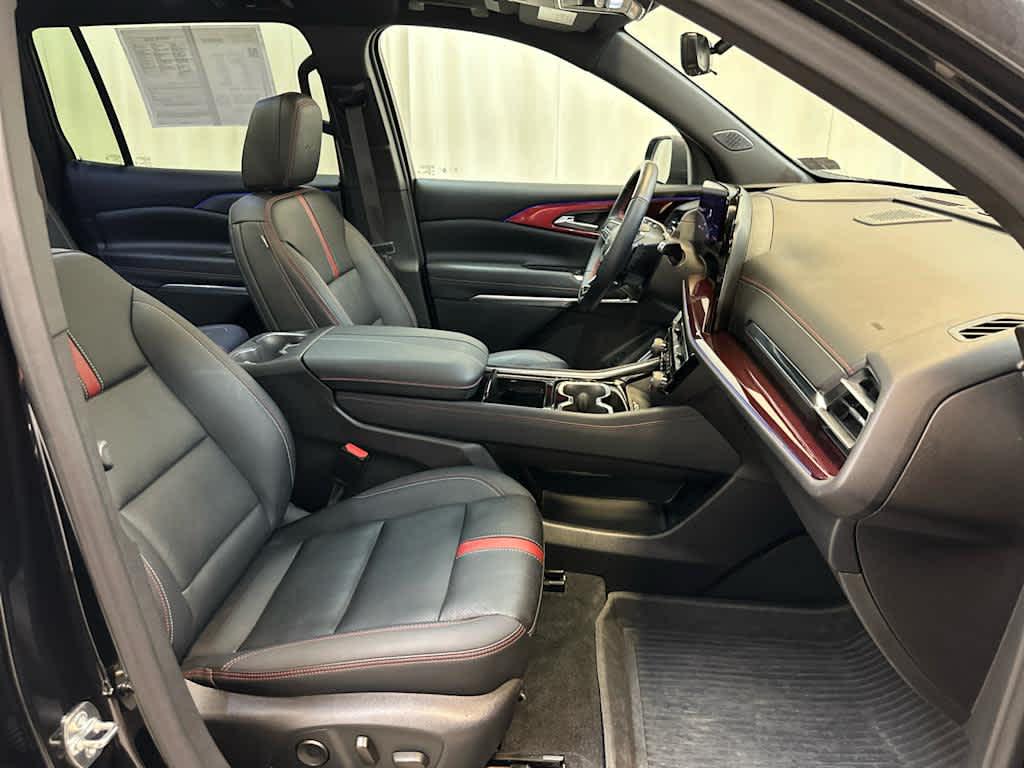 2024 Chevrolet Traverse RS - Photo 16