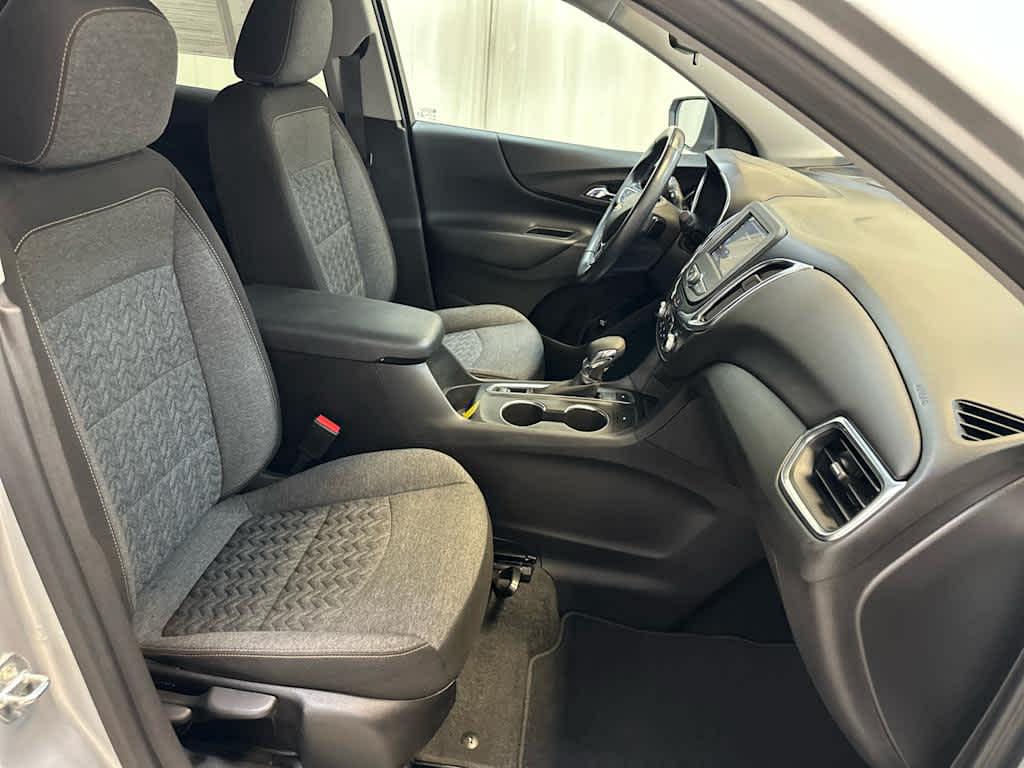 2022 Chevrolet Equinox LT - Photo 14