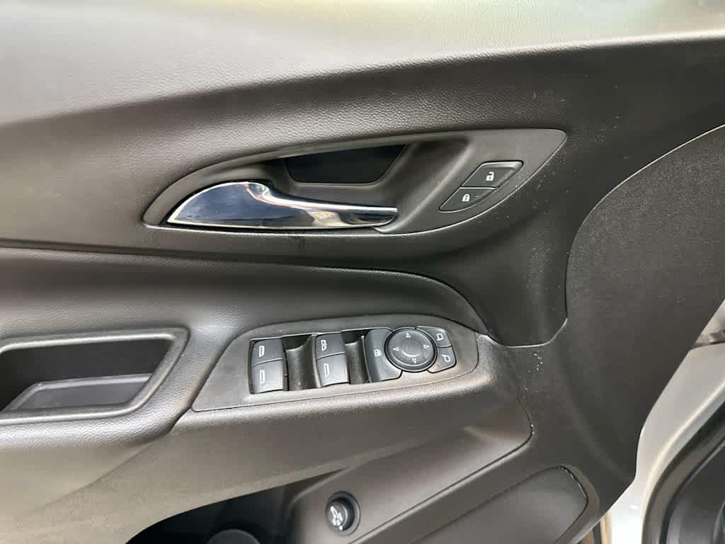 2022 Chevrolet Equinox LT - Photo 26